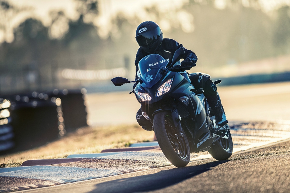 Ninja 300 ABS Winter Test Edition