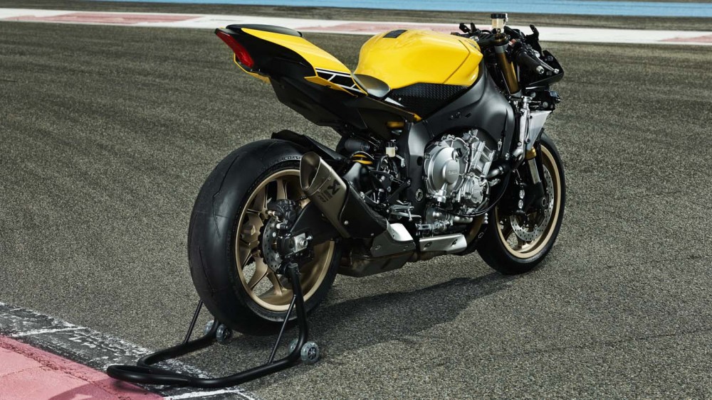 YZF R1 60. Yıl