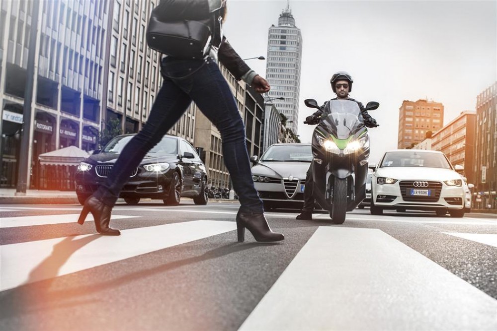 J 300 Special Edition