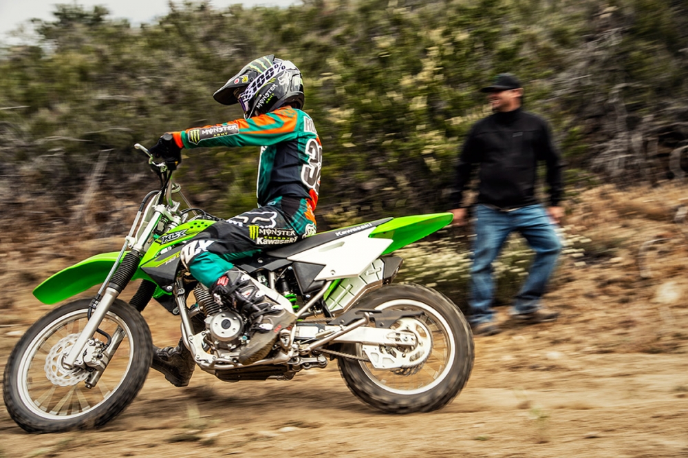 KLX 140