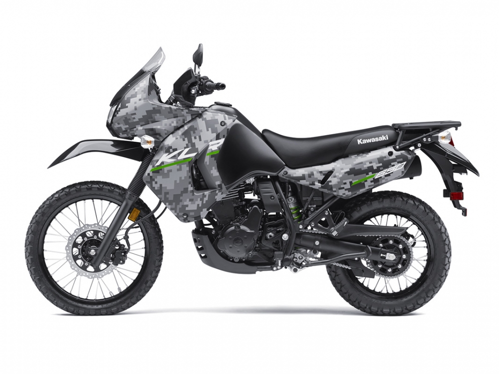 KLR 650 CAMO