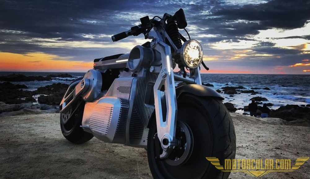 E-Twin Ünitesine Sahip Motosiklet: Zeus