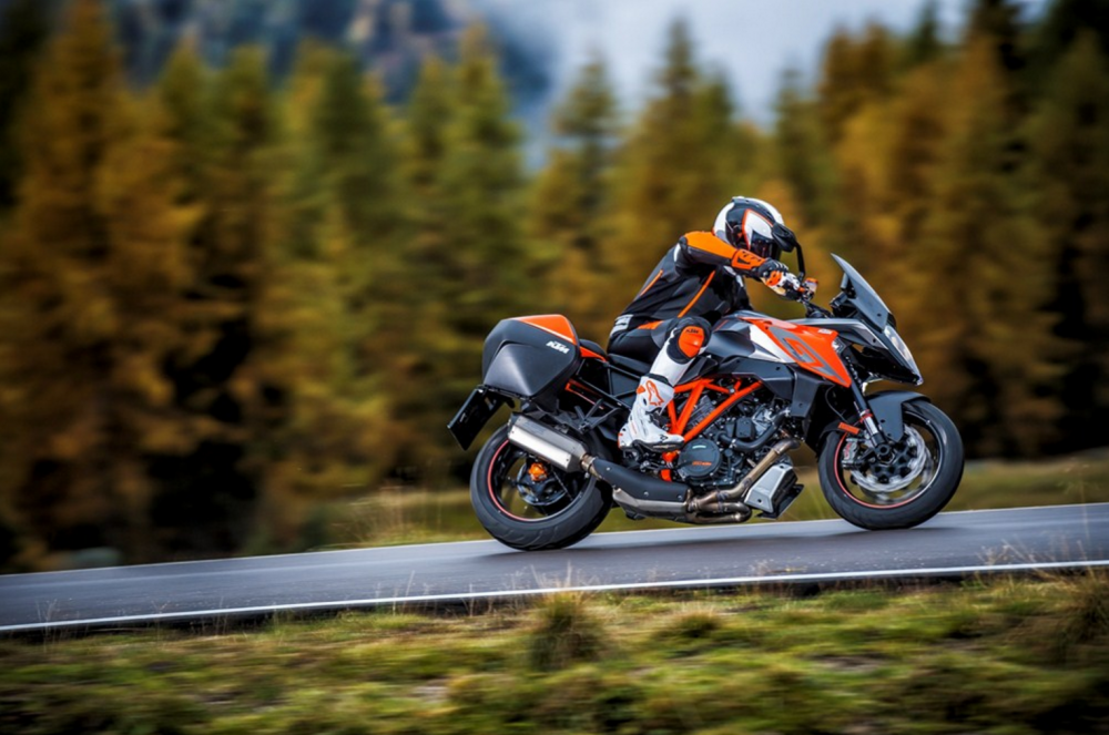 1290 Super Duke GT