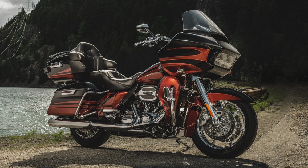 CVO Road Glide Ultra