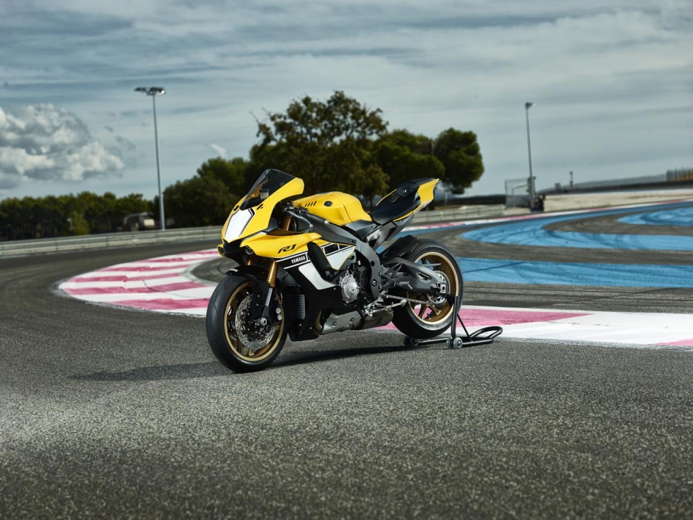 YZF R1 60. Yıl