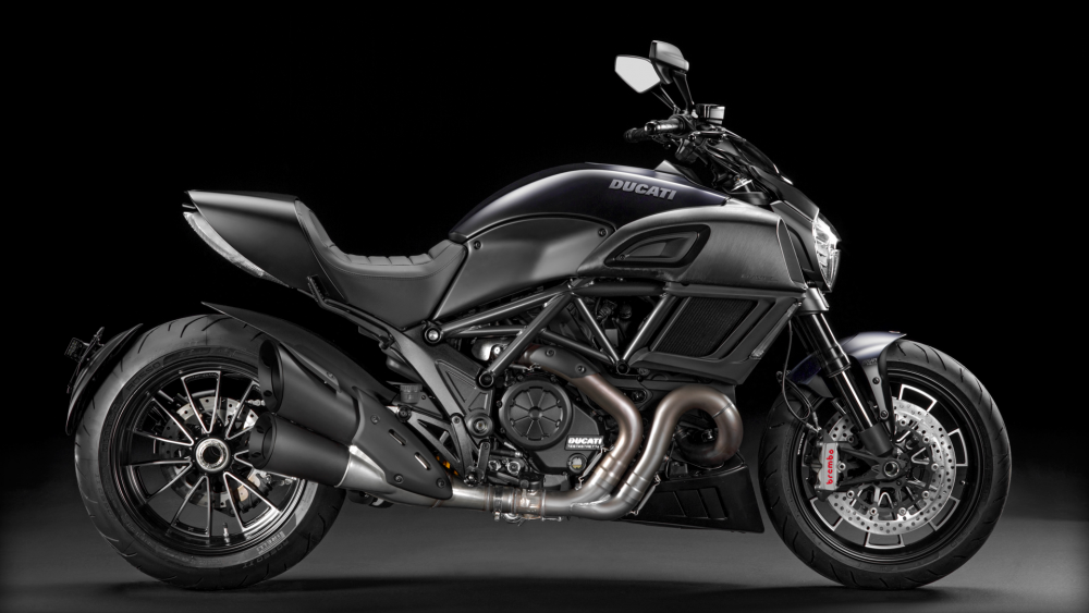 Diavel Dark