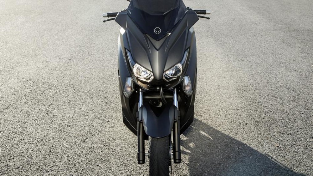 X-MAX 250 MOMODESIGN