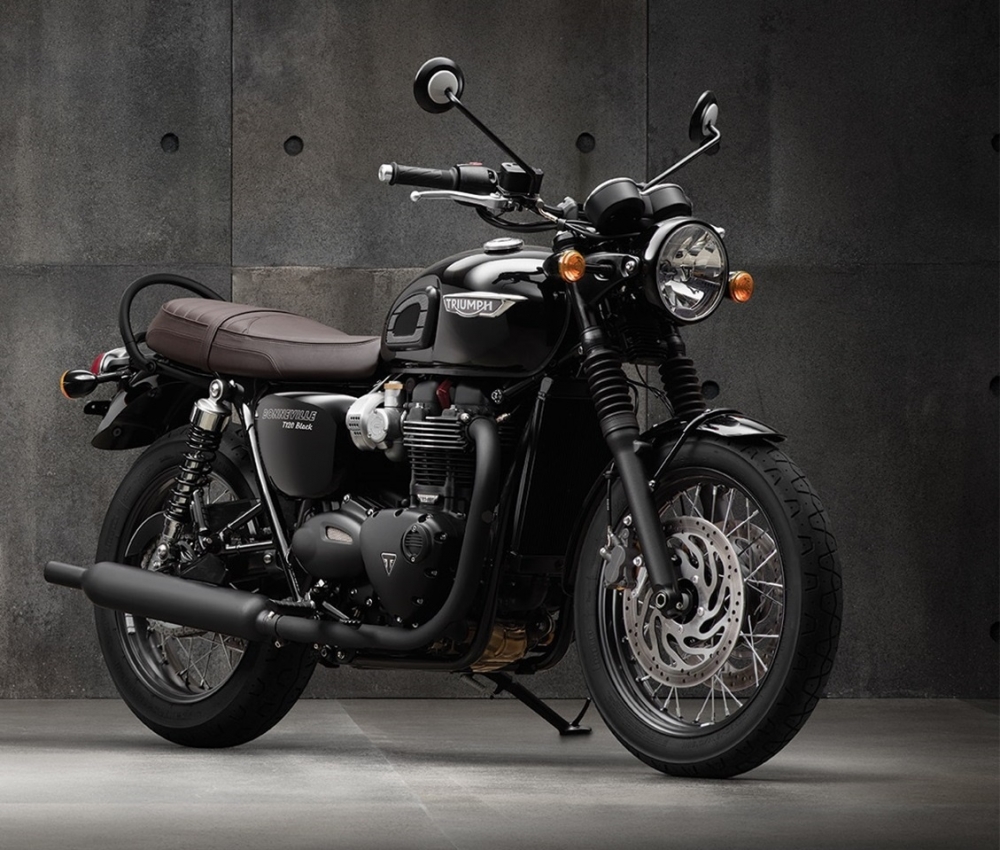 Bonneville T120 Black