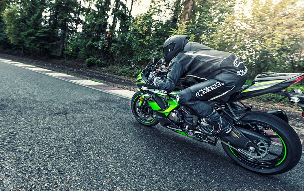 Ninja ZX-6R ABS KRT Edition