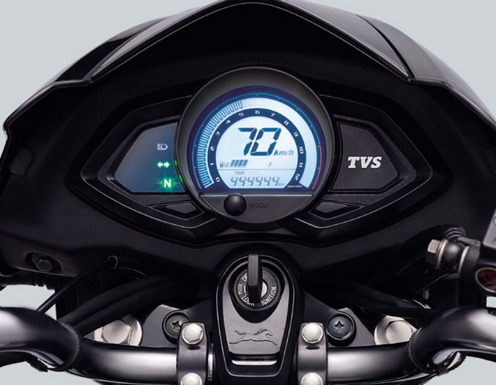 2016 TVS Phoenix 125 Tanıtımı