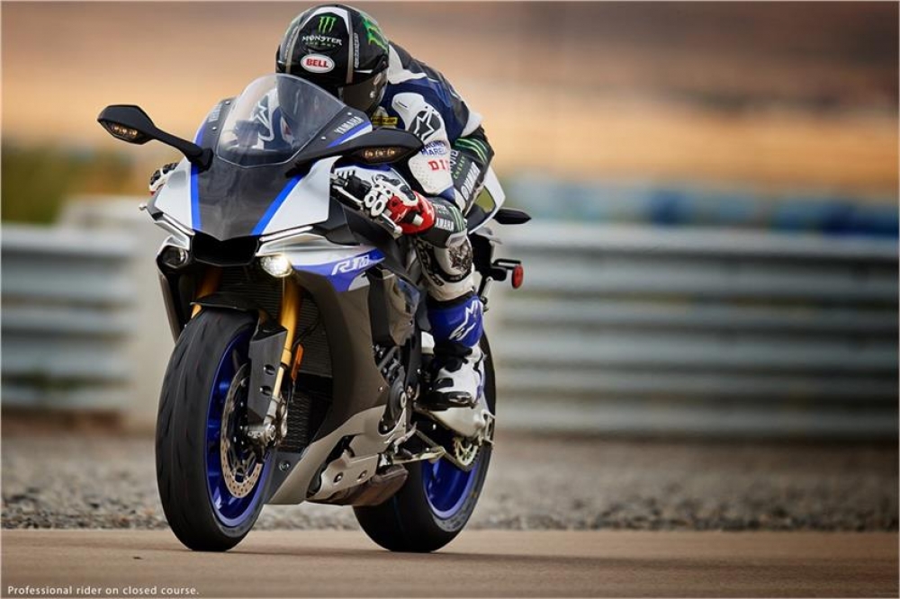 YZF R1M