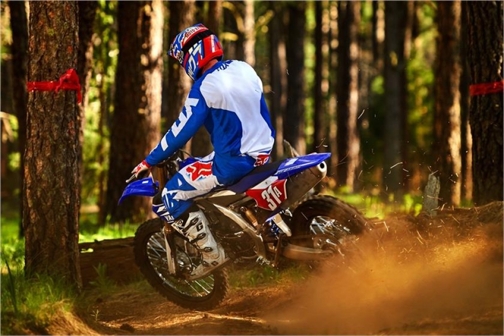 YZ 450 FX