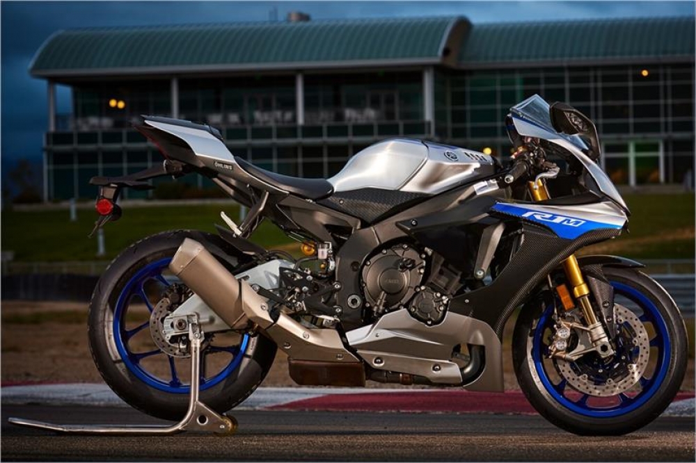 YZF R1M