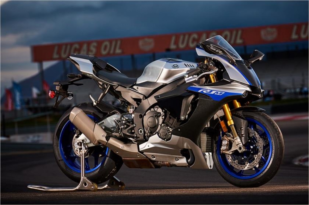 YZF R1M