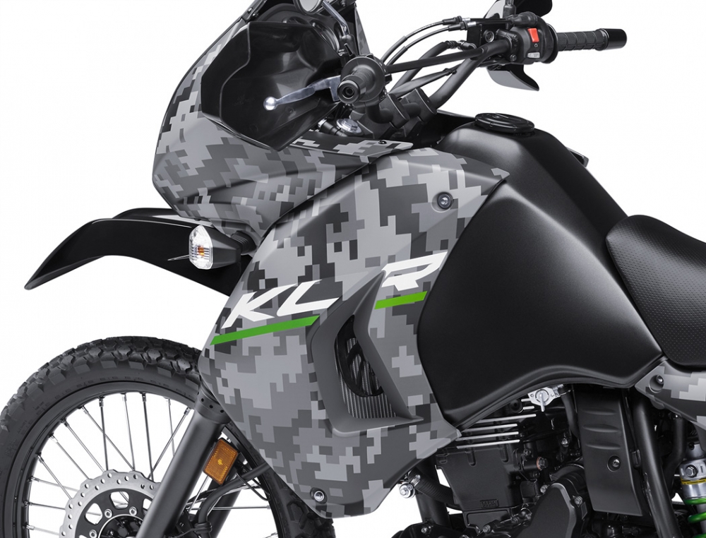 KLR 650 CAMO
