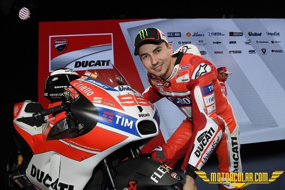 Lorenzo Katalonya MotoGP'sini Kazandı