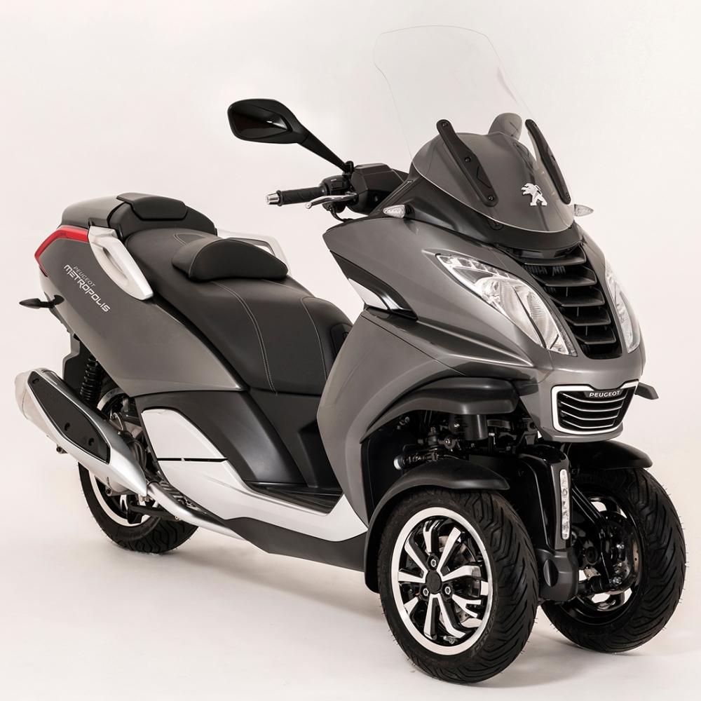 3 wheeled scooters motorcycles