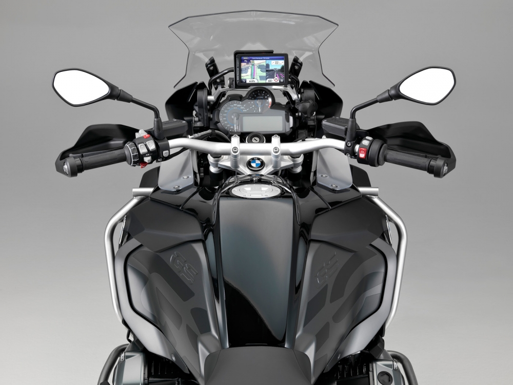 R 1200 GS Adventure Triple Black