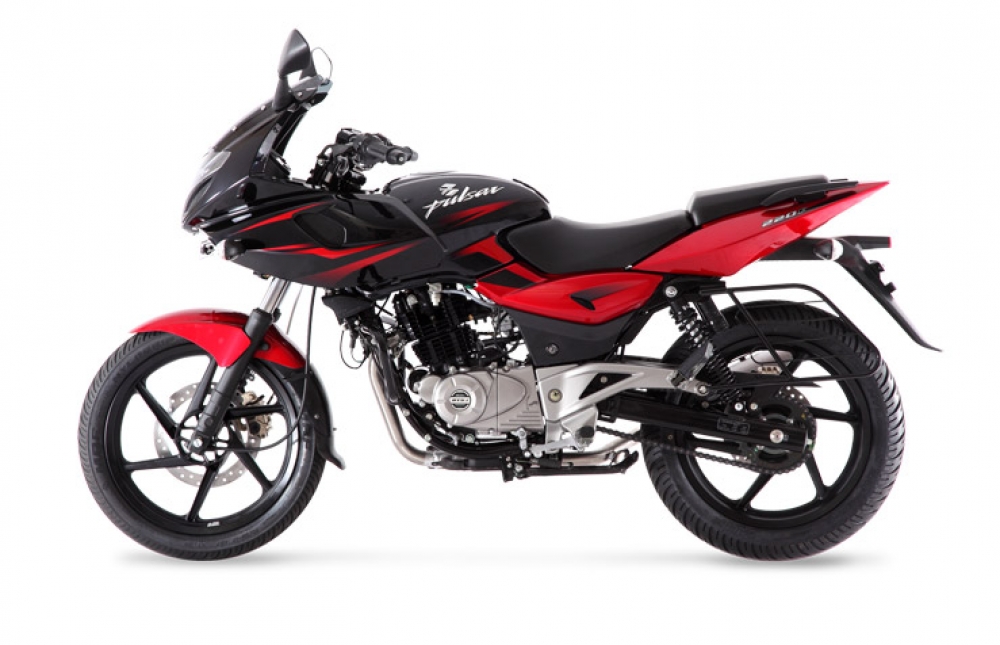 Pulsar 220 F