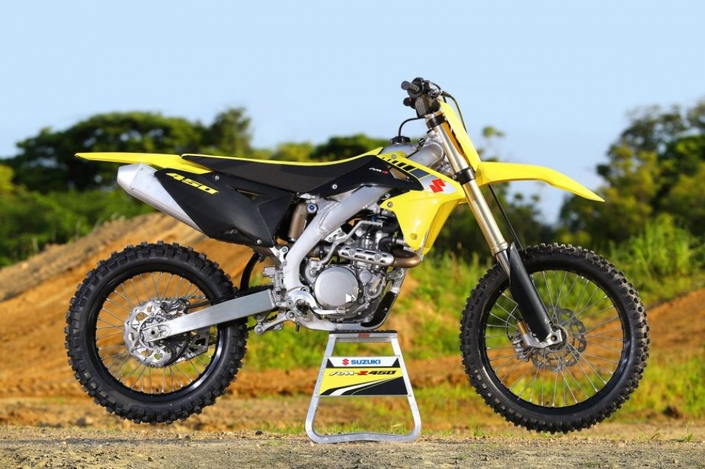 RM-Z450