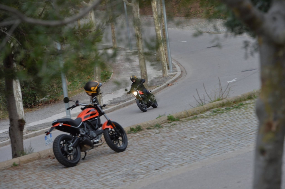 scrambler sixty2 review