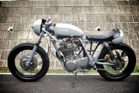 Yamaha SR400 | Motorcular Galeri