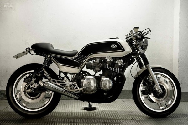 Honda CB900 Custom