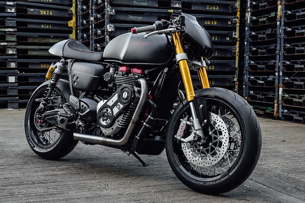 The Bulldog - Supercharged T120 Thruxton R