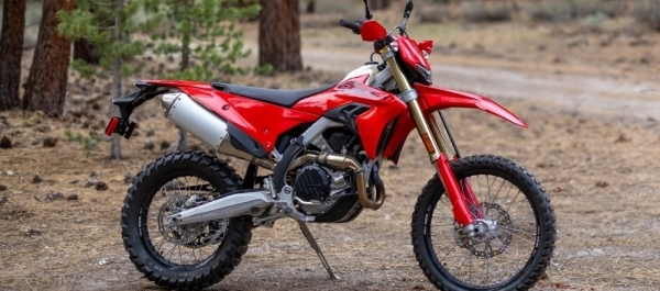 Ducati Desmo450 EDS Enduro Modelini Tanıttı