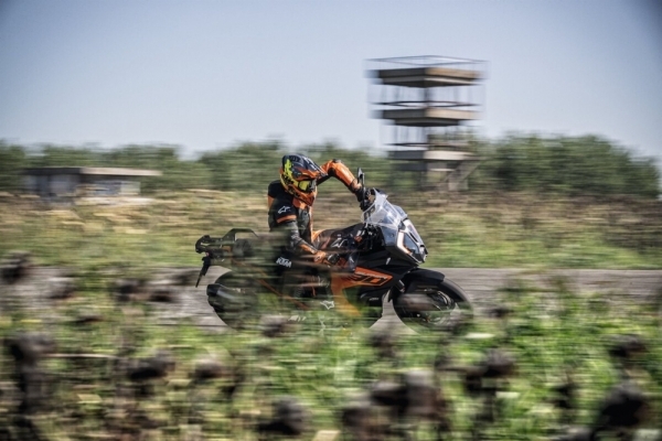  2023  KTM 1290 Super Adventure S 
