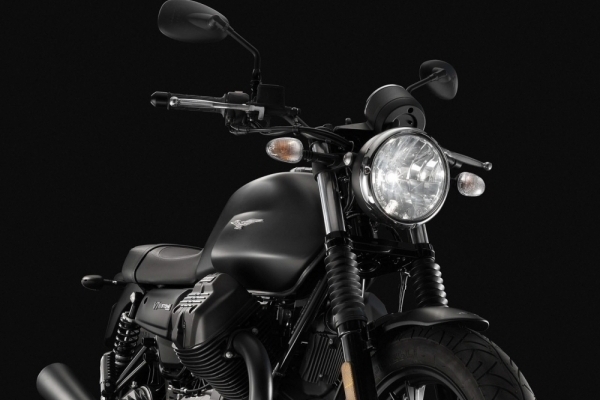 2017 Moto Guzzi V7 III Stone