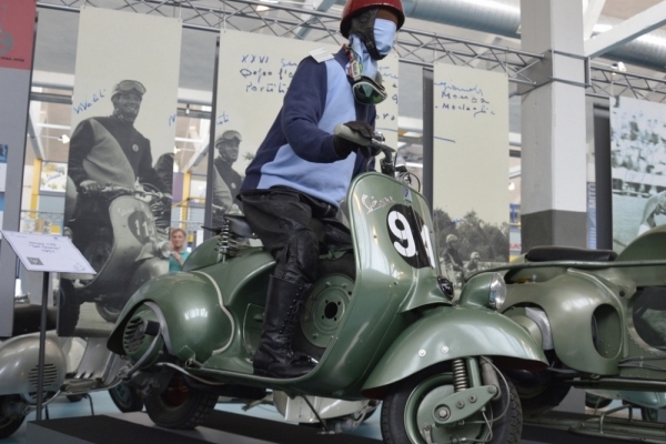 Vespa Sei Giorni 1951