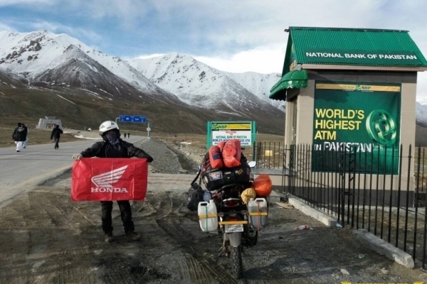 Honda RS150R ile Büyük Balayı Gezisi