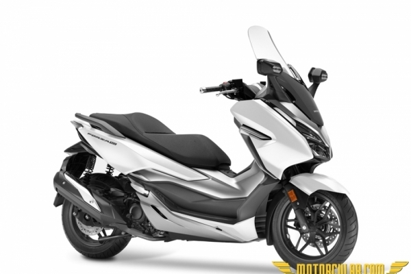 Honda Forza 300 2018 www.motorcular.com