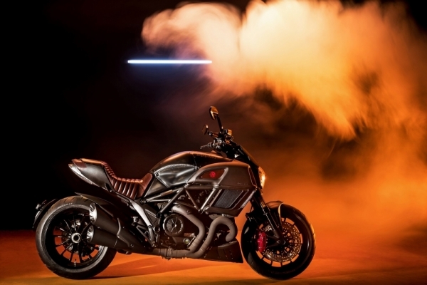 2017 Ducati Diavel Diesel