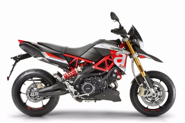 2017 Aprilia Dorsoduro 900