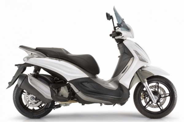 2017 Piaggio Beverly 350 Sport Touring