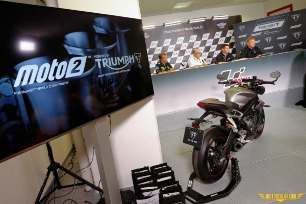 Moto2'de Üç Silindirli Triumph Motorları Kullanılacak