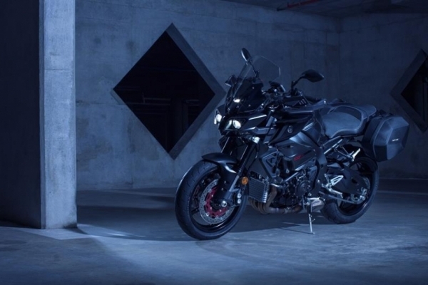 2017 Yamaha MT-10 Tourer Edition