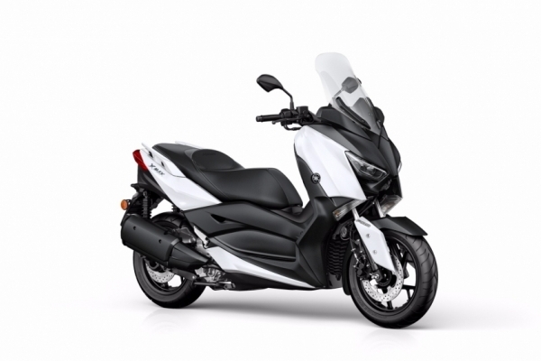 Yamaha X-MAX 300