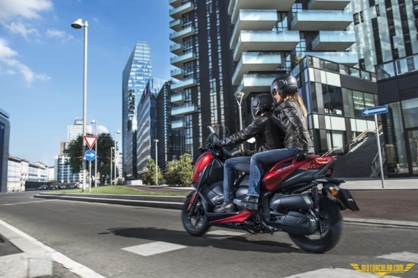 Yamaha X-MAX 125 2018