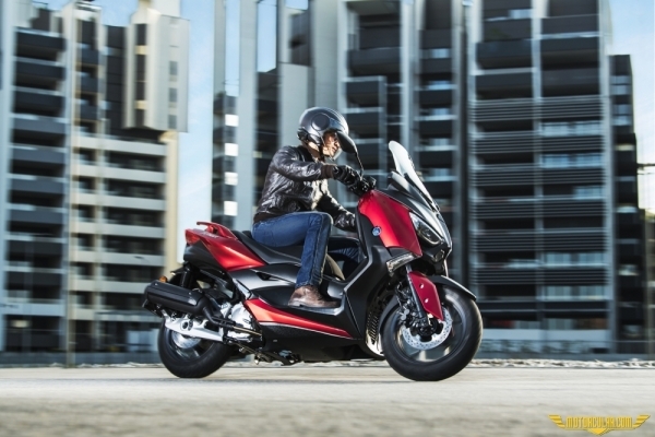 Yamaha X-MAX 125 2018