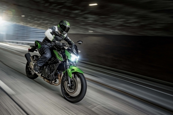 2019 Kawasaki Z400 Tanıtıldı