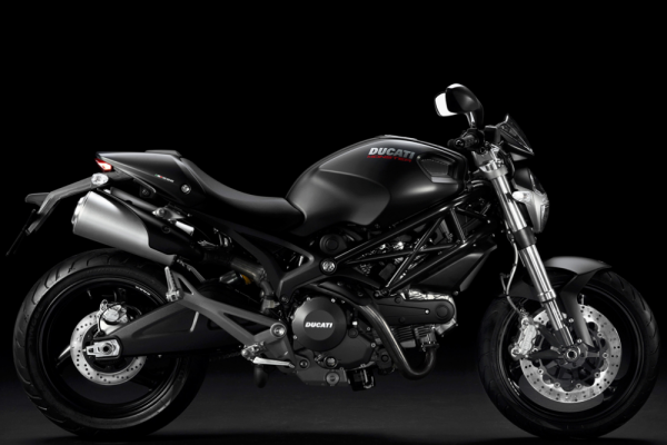 2015 Ducati Monster 696