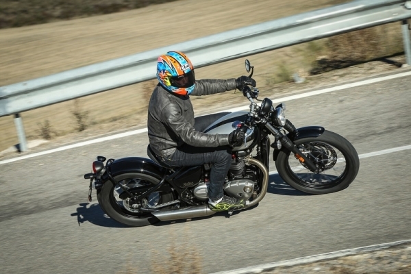 Triumph Bonneville Bobber