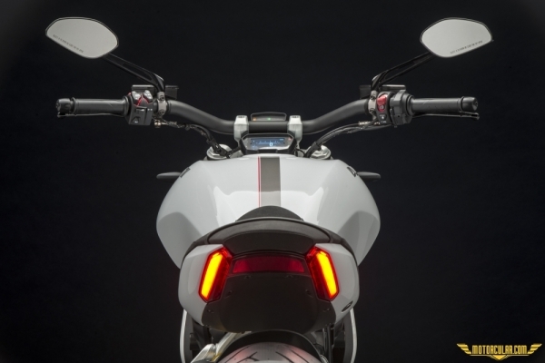 Ducati XDiavel S 