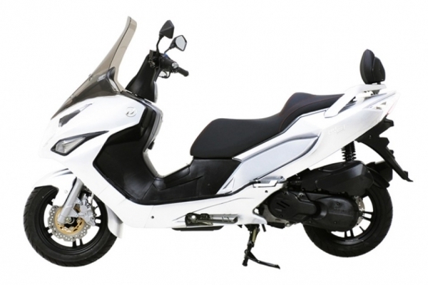 2015 Daelim S3 Advance 250