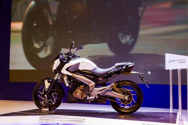 Bajaj Dominar 400