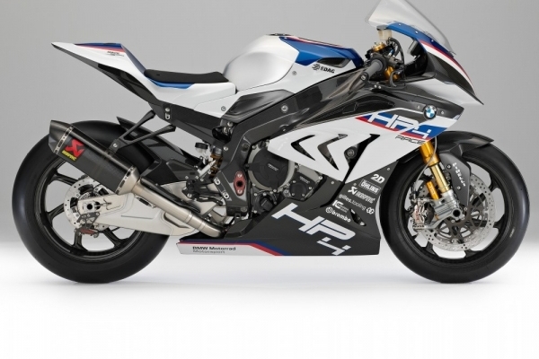  BMW HP4 Race 2017