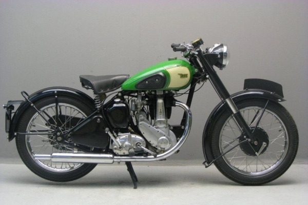 BSA B 31 1951